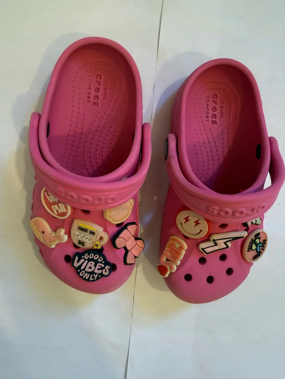 CROCS Kids Pink Clog with Colorful Jibbitz Charms